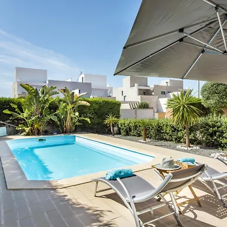 Casa Jacadi Luxury Villa, Private Pool, Rooftop Terrace With Sea View! *