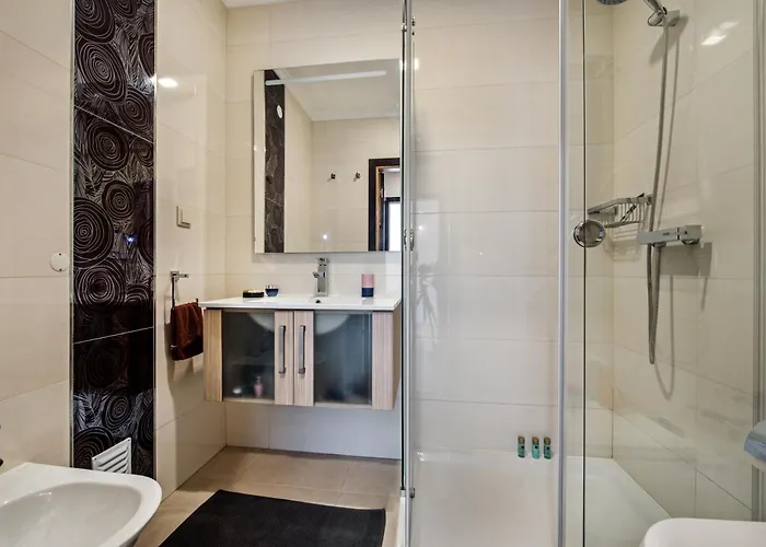 Casa Jacadi Luxury Villa, Private Pool, Rooftop Terrace With Sea View! Armação de Pêra
