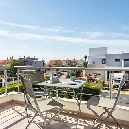 Dom wakacyjny Casa Jacadi Luxury Villa, Private Pool, Rooftop Terrace With Sea View! Armação de Pêra